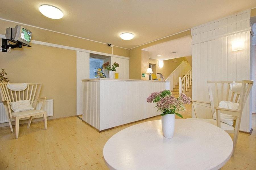 Kongo Hotel Haapsalu Exteriér fotografie